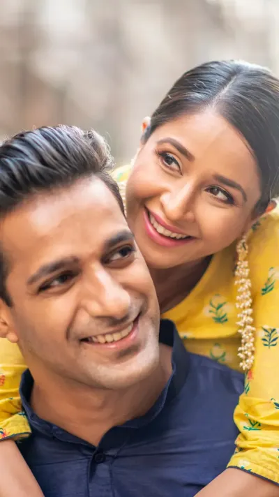 Gelukkig koppel in de stad